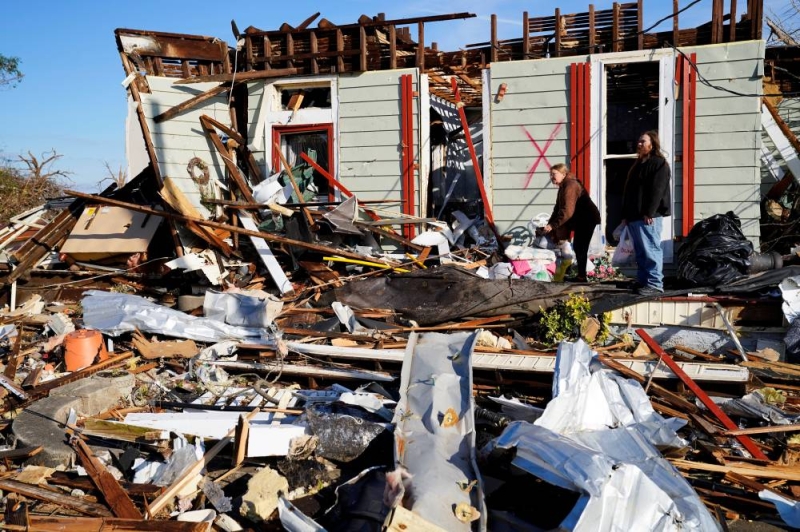 Night of devastating tornadoes likely kills more than 100 in Kentucky ...