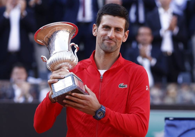 Djokovic bags 1,000th career win to reach Italian Open final