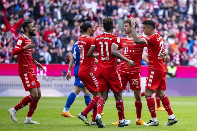 Bayern strikes late to snatch Bundesliga title from Dortmund