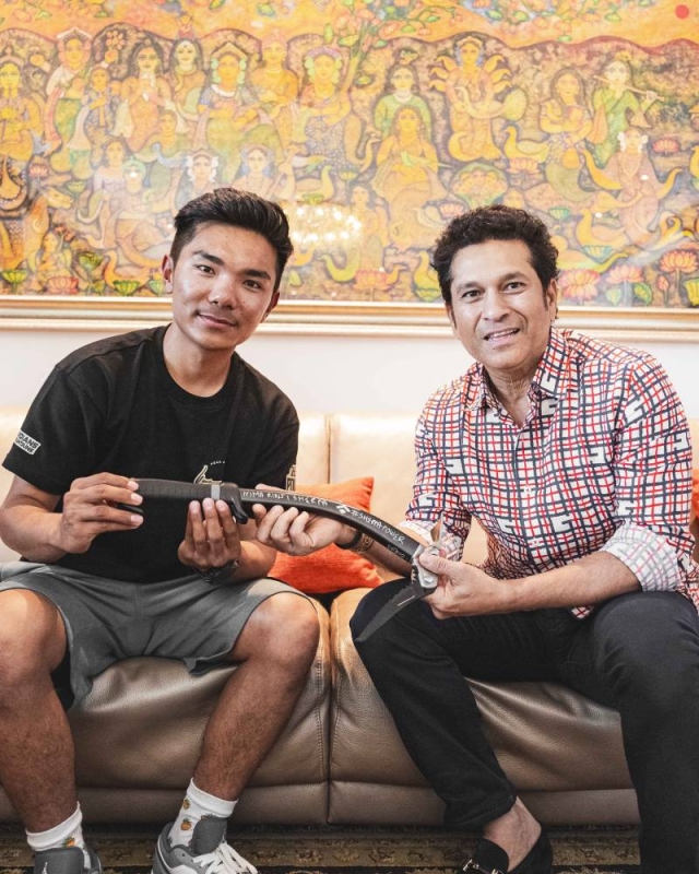 Record Holder Climber Nima Rinji Sherpa Meets Rohit Sharma, Sachin ...