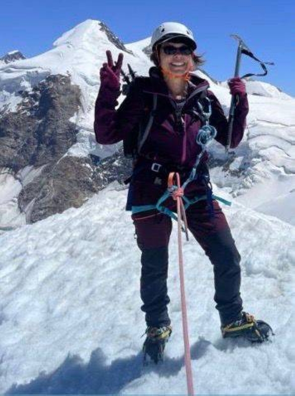 French woman dies above Camp IV, Brit climber being rescued from Kanchenjunga
