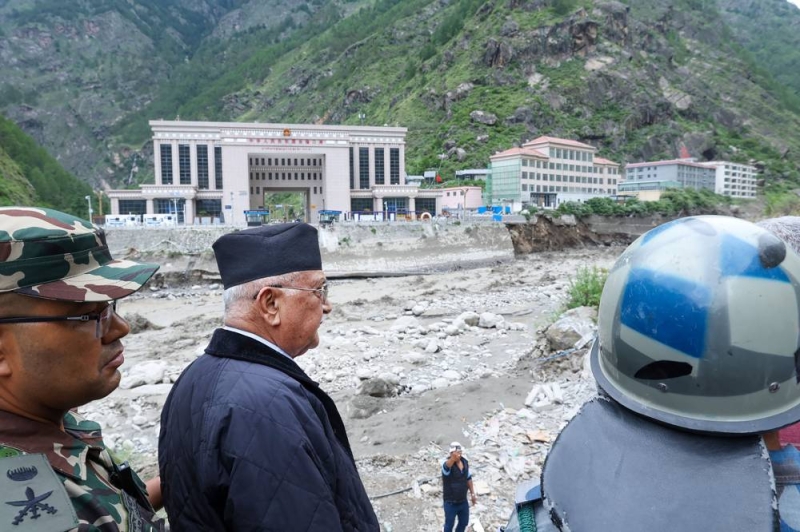 PM Oli Inspects Flood affected Areas In Rasuwa And Nuwakot The 