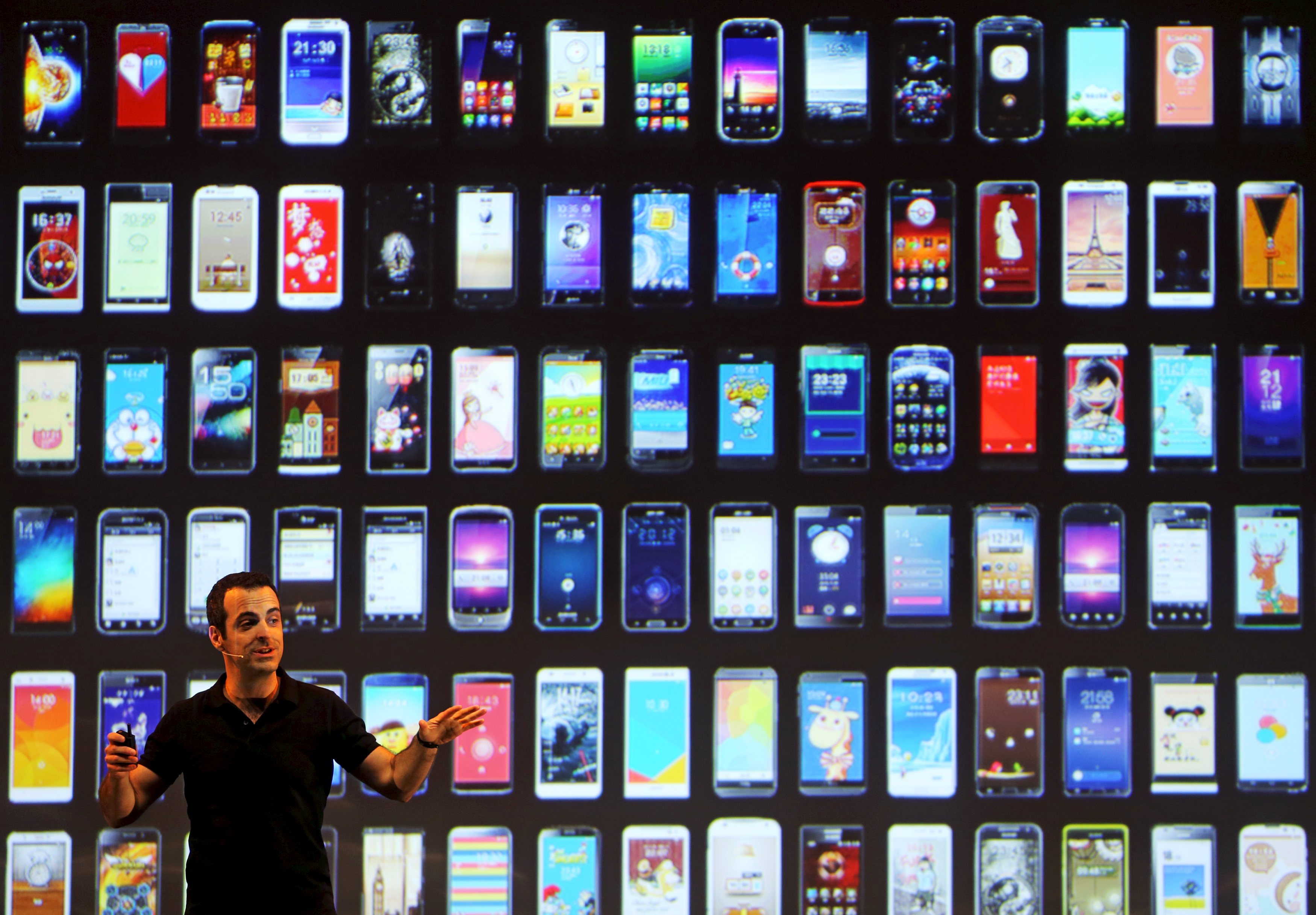 Brazil's Hugo Barra, vice president of international operations for Chinese smartphone maker Xiaomi, speaks during a news conference in Sao Paulo, Brazil, June 30, 2015. Chinese smartphone maker Xiaomi has started making devices in Brazil, a senior executive said on Tuesday, in an effort to evade steep import tariffs that have pushed up prices and slowed smartphone adoption in the country. REUTERS/Paulo Whitaker