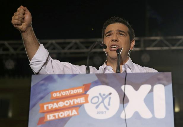 Greek Prime Minister Alexis Tsipras delivers a speech at an anti-austerity rally in Syntagma Square in Athens, Greece, July 3, 2015.  REUTERS/Alkis Konstantinidis