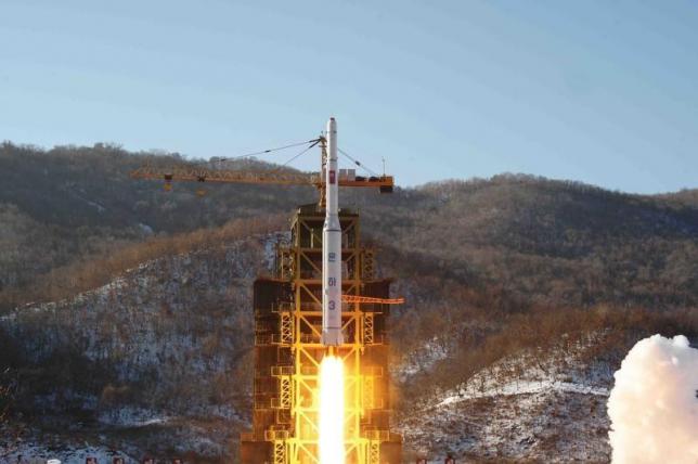 The Unha-3 (Milky Way 3) rocket carrying the second version of Kwangmyongsong-3 satellite, is launched at West Sea Satellite Launch Site in Cholsan county, North Pyongan province, December 12, 2012 in this picture released by the North's KCNA news agency in Pyongyang early December 14, 2012. REUTERS/KCNA