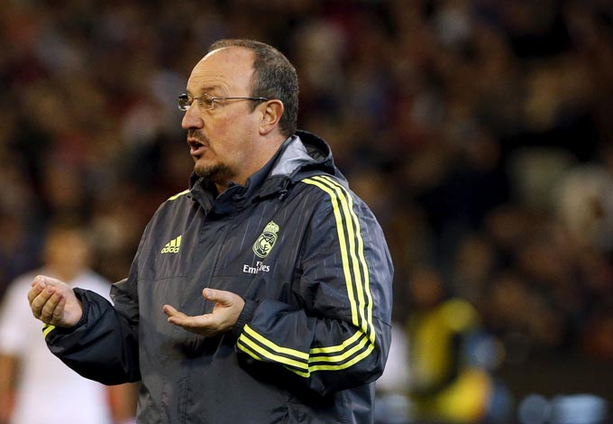 Real Madrid's coach Rafael Benitez reacts during the International Champions Cup soccer match against AS Roma at the Melbourne Cricket Ground, Australia, July 18, 2015. REUTERS/David Gray