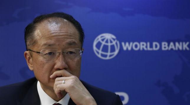 World Bank President Jim Yong Kim listens to a question during a news conference in New Delhi July 23, 2014. Photo: Reuters