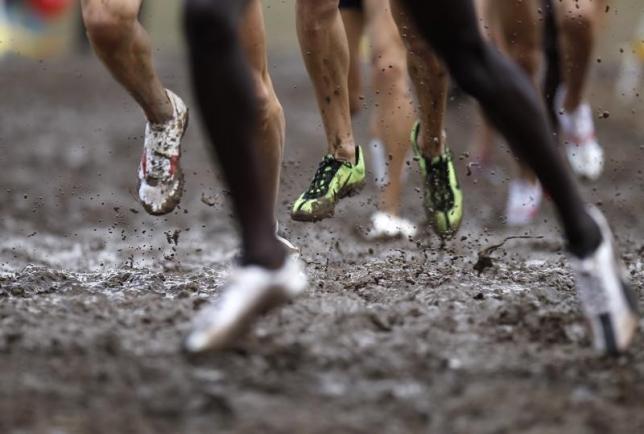 Competitors run during the men's senior race at the IAAF World Cross Country Championships in Bydgoszcz in this file photo taken on March 28, 2010.  Photo: Reuters