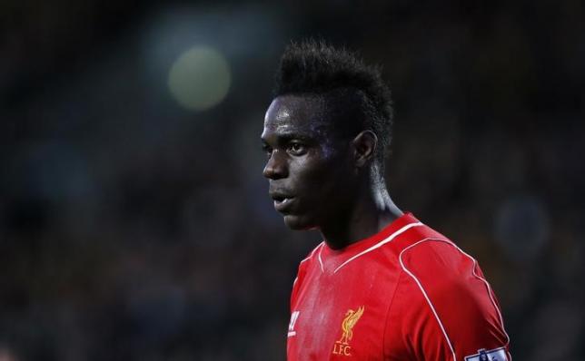Football - Hull City v Liverpool - Barclays Premier League - The Kingston Communications Stadium - 28/4/15nLiverpool's Mario BalotellinReuters / Andrew YatesnLivepic