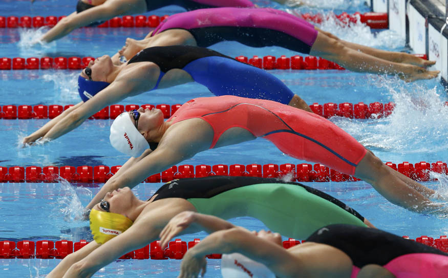 Swimmers during the women's 100m backstroke heats at the Aquatics World Championships in Kazan, Russia on August 3, 2015.  Photo: Reuters