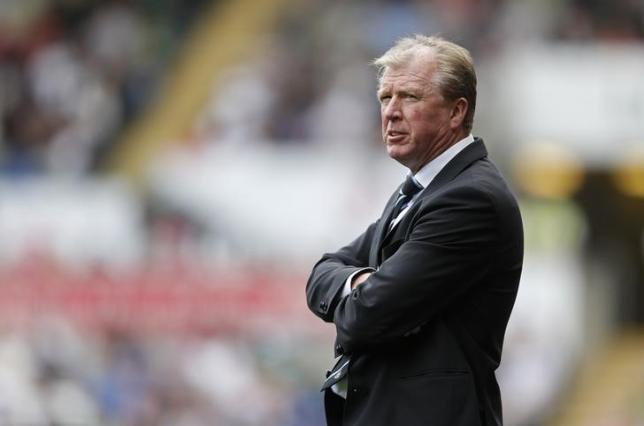 Football - Swansea City v Newcastle United - Barclays Premier League - Liberty Stadium - 15/8/15nNewcastle manager Steve McClaren nAction Images via Reuters / Carl RecinenLivepic