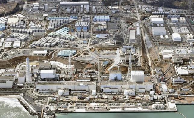 General aerial view of Tokyo Electric Power Co. (TEPCO)'s tsunami-crippled Fukushima Daiichi nuclear power plant in Fukushima prefecture, taken by Kyodo March 11, 2015.  REUTERS/Kyodo/Files
