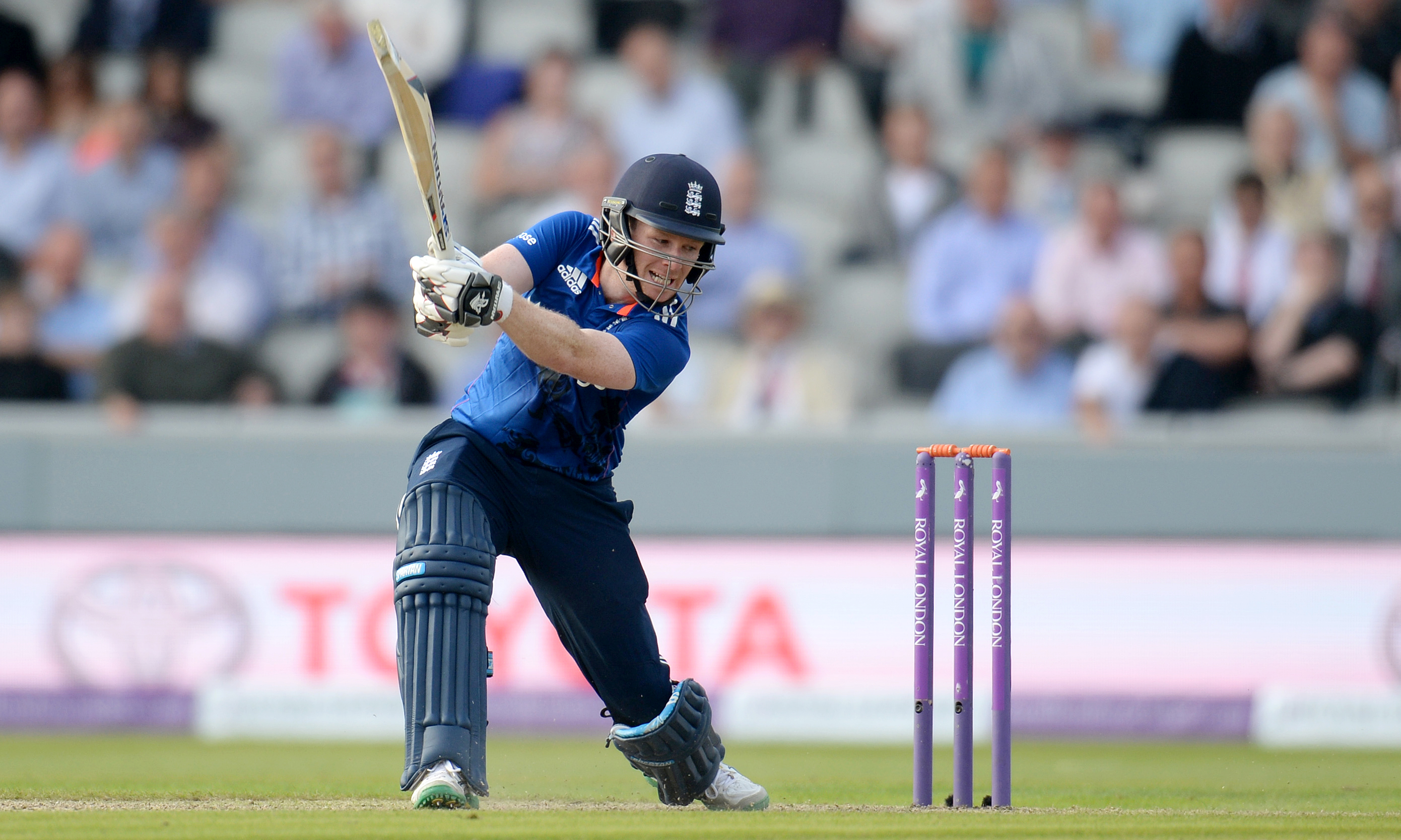 Cricket - England v Australia - Third Royal London One Day International - Emirates Old Trafford - 8/9/15nEngland's Eoin Morgan in actionnAction Images via Reuters / Philip BrownnLivepic