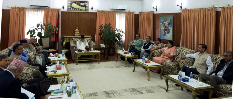 Top leaders of four major political parties hold a meeting at the Prime Minister's residence in Baluwatar on Thursday, September 3, 2015. Photo: PM's Secterariat