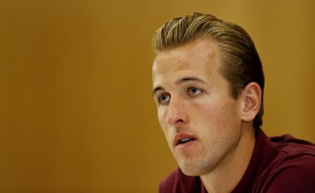 Football - England Press Conference - St. George?s Park - 2/9/15nEngland's Harry Kane during the press conferencenAction Images via Reuters / Carl RecinenLivepic