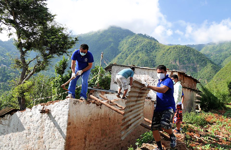 Volunteers of KOICA helping the locals to remove debris of their shattered houses in Bolde of Kavre on Saturday, September 19, 2015. Courtersy: KOICA Nepal Office