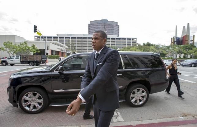Rapper Jay Z arrives at a United States District Court to testify in downtown Los Angeles, California October 14, 2015.  REUTERS/Mario Anzuoni