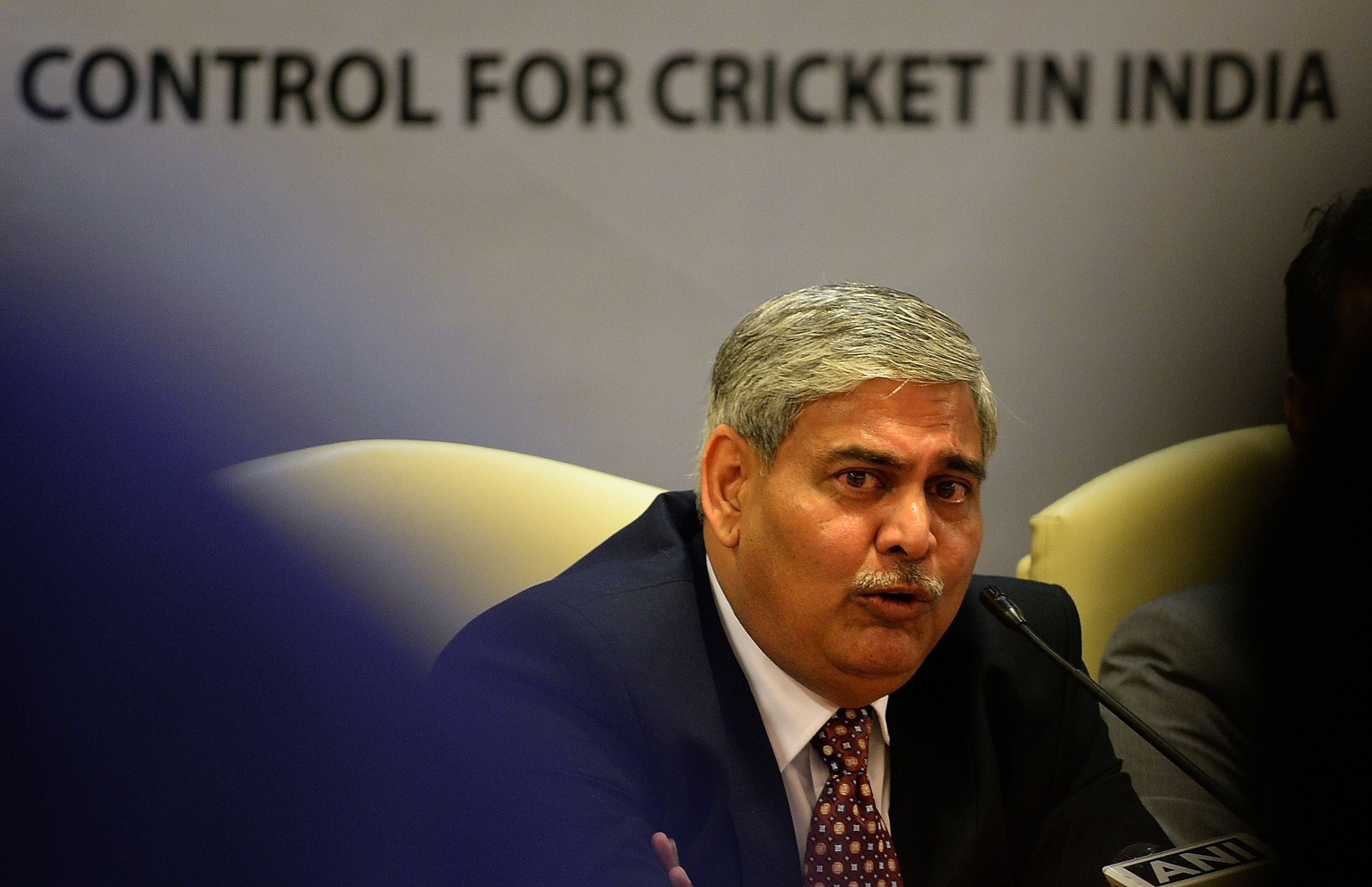 Board of Control for Cricket in India (BCCI) president Shashank Manohar speaks after taking charge at the Indian cricket board's headquarters at the Wankhede stadium in Mumbai on October 4, 2015. Manohar became the new BCCI chief at a special general meeting on October 4, after the last BCCI chief Jagmohan Dalmiya, 75, died in September.   AFP PHOTO / INDRANIL MUKHERJEE
