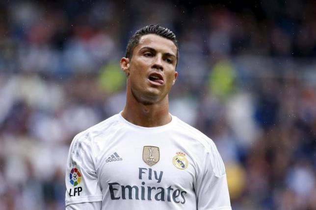 Real Madrid's Cristiano Ronaldo reacts during their Spanish First Division soccer match against Levante at Santiago Bernabeu stadium in Madrid, October 17, 2015. Photo: REUTERS