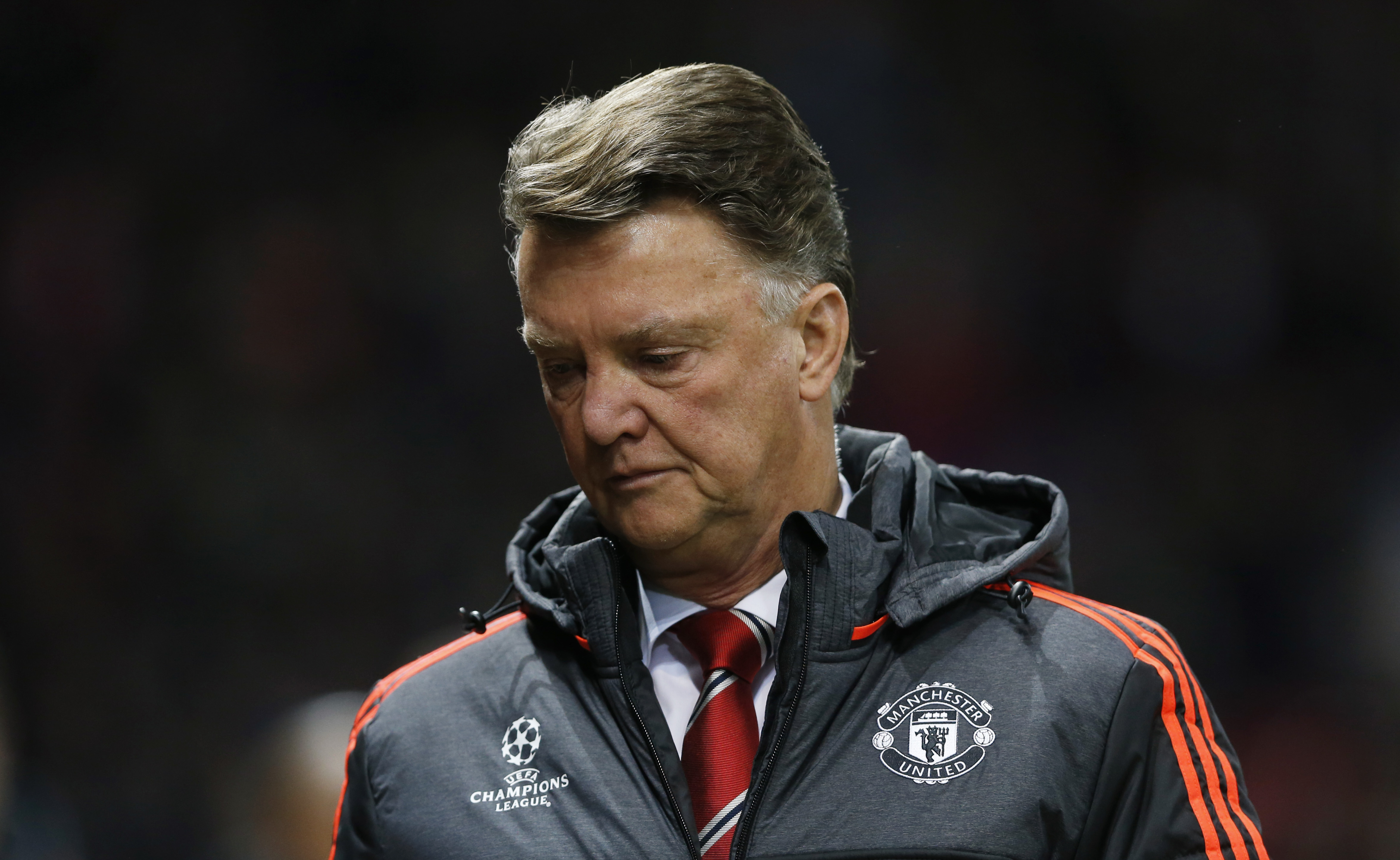 Football Soccer - Manchester United v PSV Eindhoven - UEFA Champions League Group Stage - Group B - Old Trafford, Manchester, England - 25/11/15nManchester United manager Louis van Gaal looks dejectednAction Images via Reuters / Carl RecinenLivepicnEDITORIAL USE ONLY.