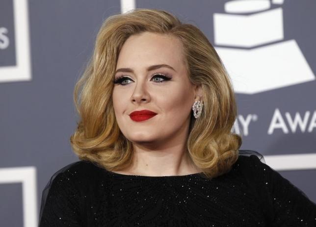 British singer Adele arrives at the 54th annual Grammy Awards in Los Angeles, California February 12, 2012.   REUTERS/Danny Moloshok/files