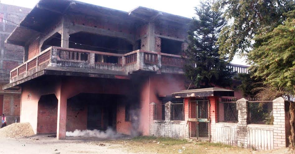 The district party office of CPN-UML that was set ablaze by the cadres of agitating United Democratic Madhesi Front on Saturday, November 14, 2015. Photo: Ram Sarraf