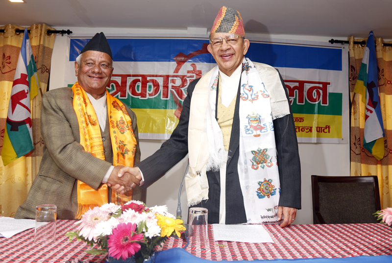 Rastriya Prajatantra Party leaders Lokendra Bahadur Chand (left) and Pashupati Shumsher Rana at a press conference, in Kathmandu, on Thursday, November 19, 2015. Photo: RSS/File