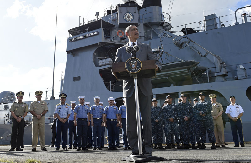 US President Barack Obama speaks to reporters after touring the BRP Gregorio del Pilar in Manila, Philippines, Tuesday, Nov. 17, 2015. The BRP Gregorio del Pilar is an advanced Philippine Navy frigate once owned by the United States. While in Manila, Obama will attend the Asia-Pacific Economic Cooperation summit with nearly two dozen other leaders. Photo: AP