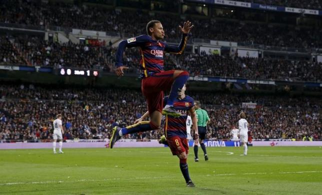 Football - Real Madrid v Barcelona - Liga BBVA - Santiago Bernabeu - 21/11/15Neymar celebrates after scoring the second goal for Barcelona Photo: Reuters