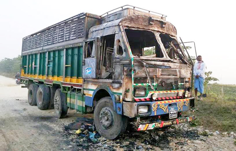 A truck torched by United Democratic Madhesi Front (UDMF) in Gandak Canal in Birgunj of Parsa district. Photo: Ram Sarraf
