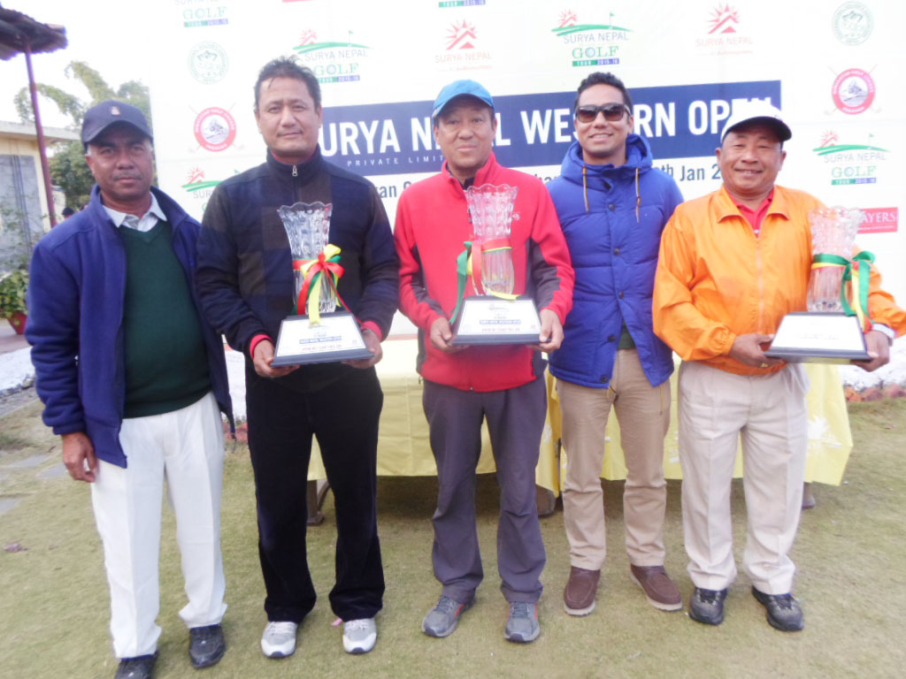 (From left) Pro Deepak Magar, SSP Rajendra Shrestha, Tendi Sherpa, Surya Nepal Brand Manager Rajat Thapa and Buddhi Man Gurung after winning the Pro-Am title in Pokhara. Photo Courtesy: NPGA