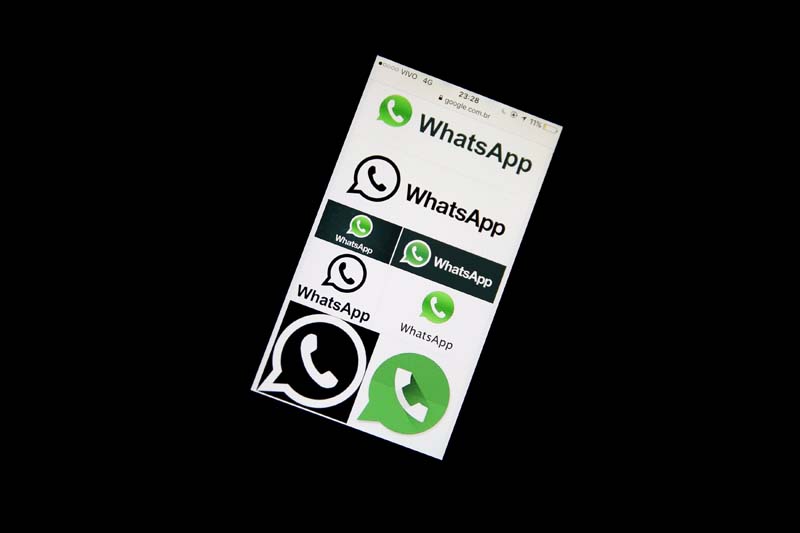 An illustration photo shows Whatsapp App logos on a mobile phone in Sao Paulo, Brazil,  December 16, 2015. Photo: Reuters