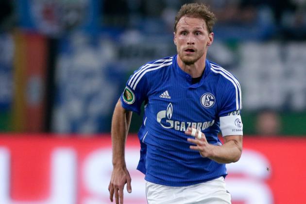 File photo of Schalke 04 skipper Benedikt Hoewedes in action. Photo: Reuters