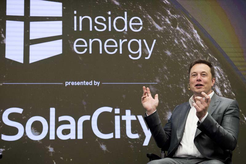 Elon Musk, Chairman of SolarCity and CEO of Tesla Motors, speaks at SolarCityu00d5s Inside Energy Summit in Manhattan, New York on October 2, 2015. Photo: Reuters/ File