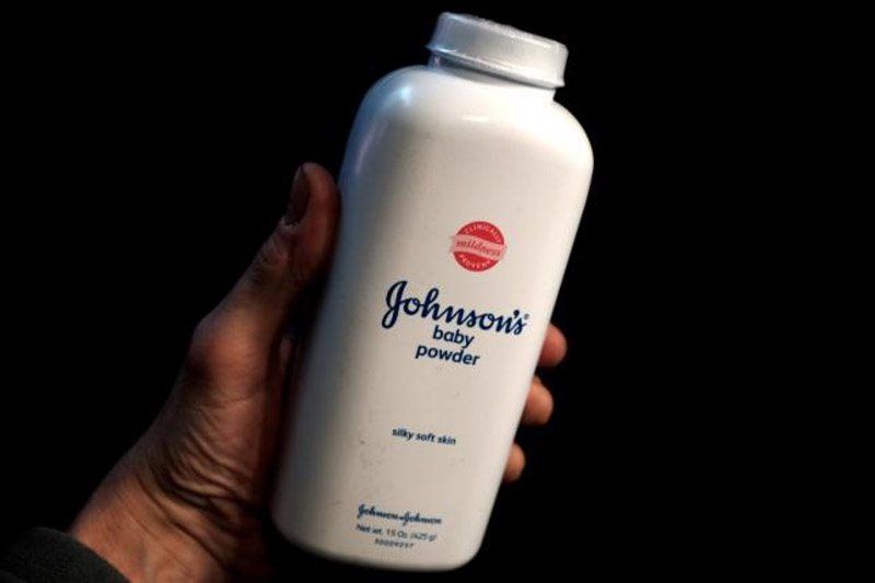 A bottle of Johnson and Johnson Baby Powder is seen in a photo illustration taken in New York, February 24, 2016.  Photo: Reuters