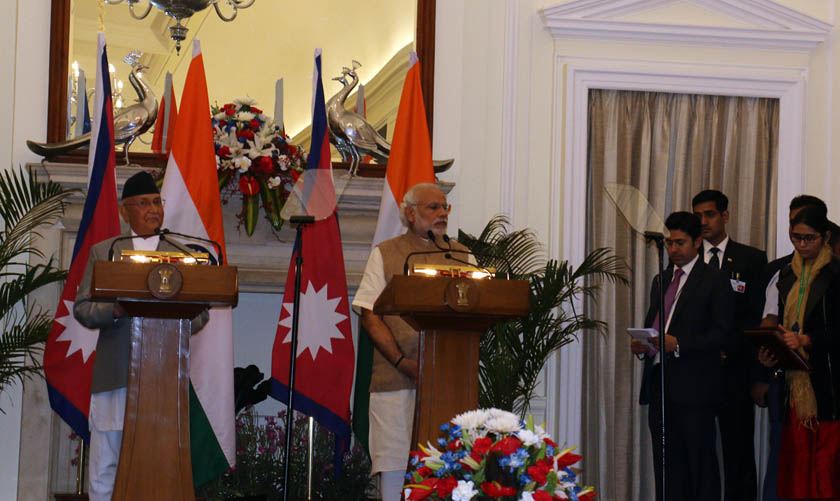 Nepal's PM KP Sharma Oli and India's Prime Minister Narendra Modi at the press meeting after their building. Photo: RSS