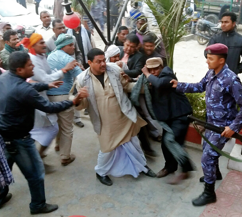 Police trying to take control of the situation after a clash erupted between the Nepali Congress establishment and Deuba factions on the issue of the partyu0092s regional convention, in Chandranigahapur, Rautahat, on Sunday, February 7, 2016. Photo: THT