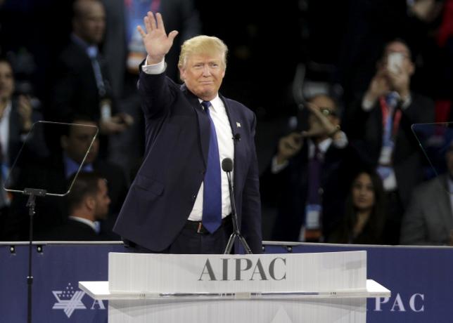 Republican U.S. presidential candidate Donald Trump waves after addressing the American Israel Public Affairs Committee (AIPAC) afternoon general session in Washington March 21, 2016.REUTERS/Joshua Roberts