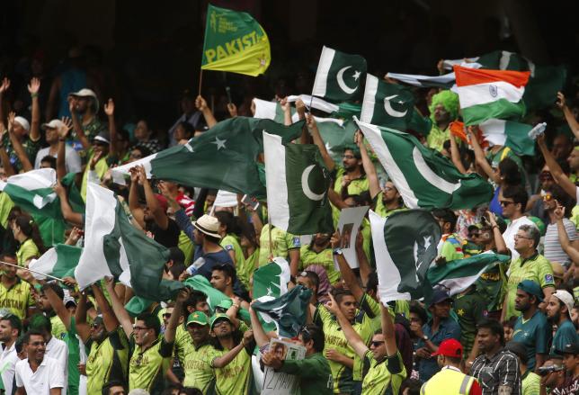 REPRESENTATIVE PHOTO: Fans of Pakistan's World Cup cricket team fly their flags during the Cricket World Cup match against India in Adelaide, February 15, 2015. Photo: Reuters
