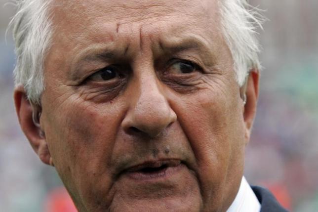 Pakistan Cricket Board Chairman Shaharyar Khan speaks during the fourth day of the fourth test cricket match at The Oval cricket ground in London August 20, 2006. REUTERS/Luke MacGregor/Files