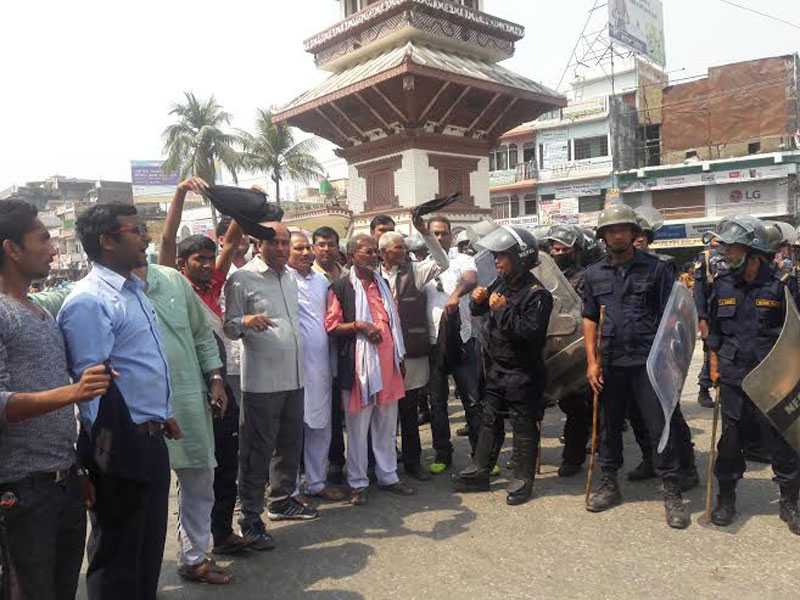 United Democratic Madhesi Front cadres stage demonstrations to foil UCPN-Maoist Chairman Pushpa Kamal Dahal's programme in Adharsanagar of Birgunj on Friday, March 25, 2016. Photo: Ram Sarraf 