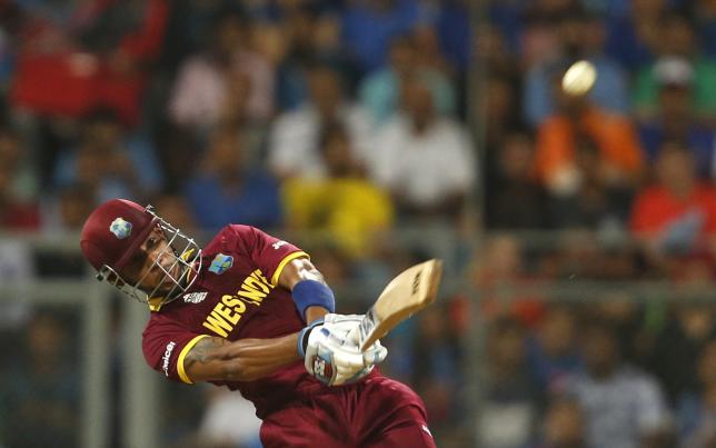 Cricket - West Indies v India - World Twenty20 cricket tournament semi-final - Mumbai - 31/03/2016. West Indies Lendl Simmons plays a shot.   REUTERS/Danish Siddiqui