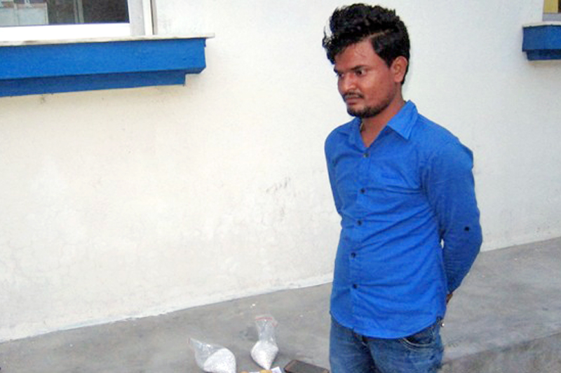 Saptari Police Arrest Indian Man With Illegal Gold Silver The