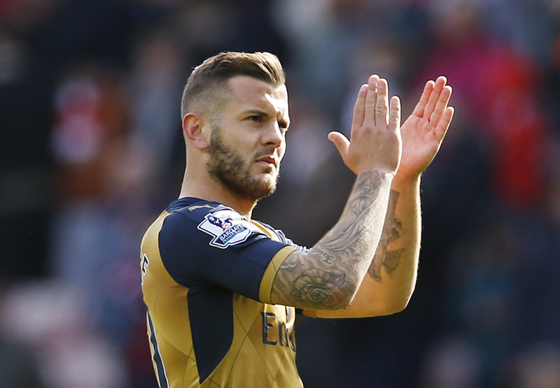 Arsenal's Jack Wilshere applauds fans after the gamen against Sunderland during Barclays Premier League game at Stadium of Lights on Sunday, April 24, 2016. Photo: Reuters