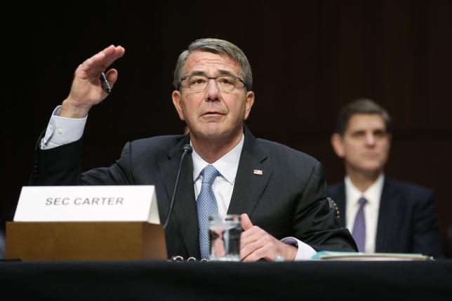 U.S. Secretary of Defense Ash Carter testifies on operations against the Islamic State, on Capitol Hill in Washington, U.S., April 28, 2016. REUTERS/Jonathan Ernst
