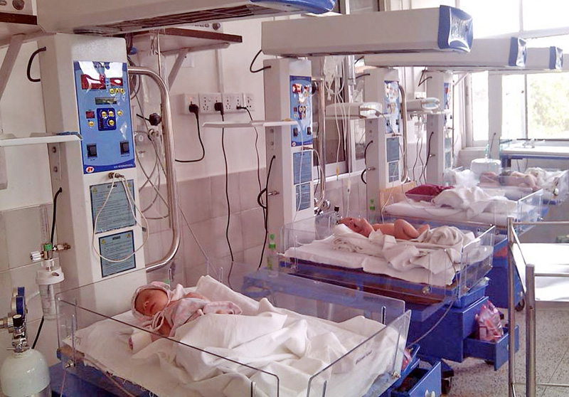 Babies receiving treatment at the Neonatal Intensive Care Unit operated in Bharatpur nHospital, Chitwan, on Wednesday, May 11, 2016. Photo: THT