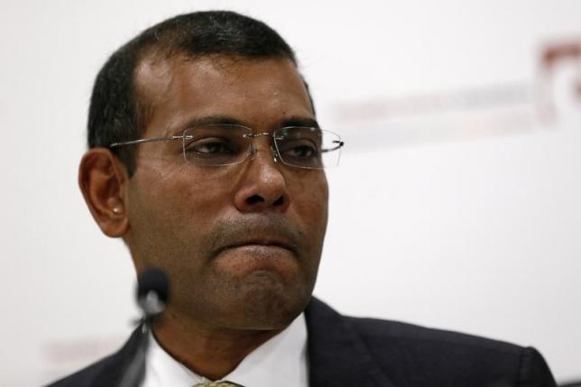 Former president of the Maldives, Mohamed Nasheed, reacts during a news conference in central London, Britain January 25, 2016. REUTERS/Stefan Wermuth/Files