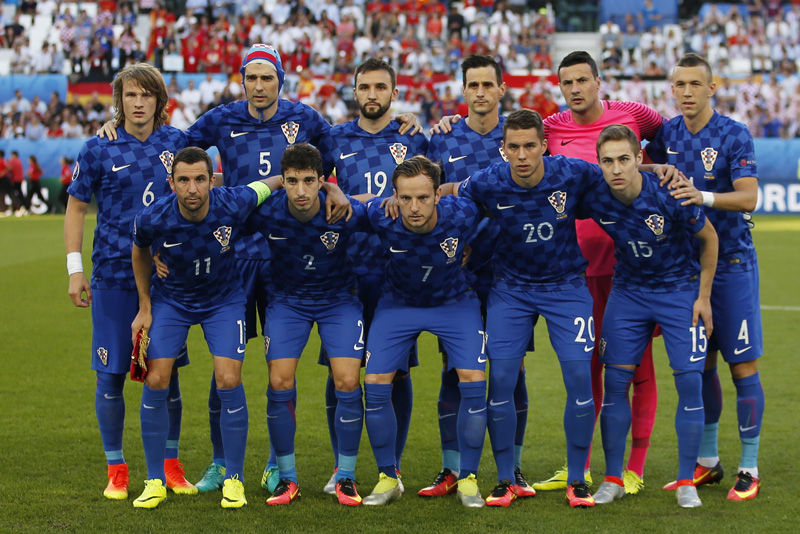 Croatia team pose for a photograph prior to their Euro 2016 Group D Soccer match between Croatia and Spain at Stade de Bordeaux, in France, on Tuesday, June 21, 2016. Photo: Reuters