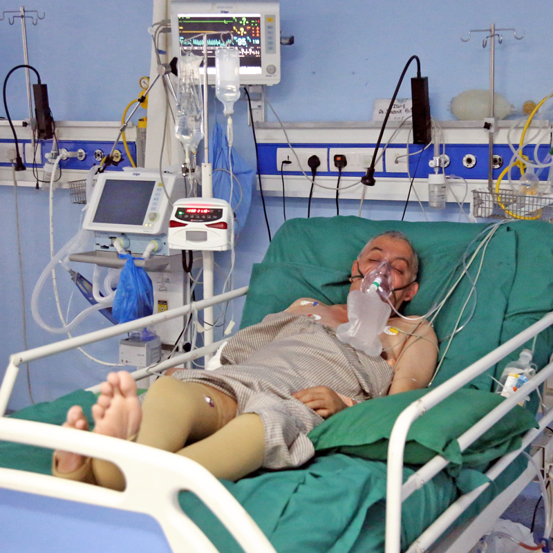 General Secretary of Nepal Congress, Shashanka Koirala, receiving treatment at Chabahil-based OM Hospital and Research Centre in Kathmandu, on Friday, July 8, 2016. Doctors attending to Koirala say he is recuperating significantly. Photo: RSS