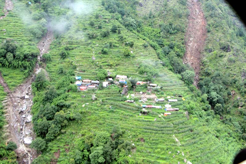 A human settlement in Cheprang, Ri-9 of Dhading district, that lies between multiple landslides as seen in July 2016. Photo: Keshav Adhikari